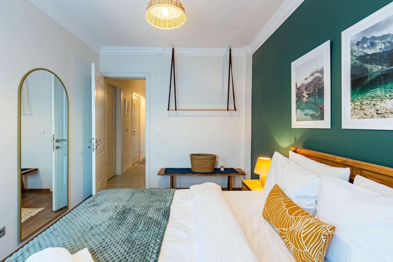 Appartement Flat With Excellent Location In Tesvikiye, Sisli à Istambul Extérieur photo